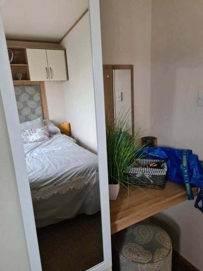 Hot Tub Hols 3 Bed Caravan At 42 Kingfisher Court Tattershall Eksteriør bilde